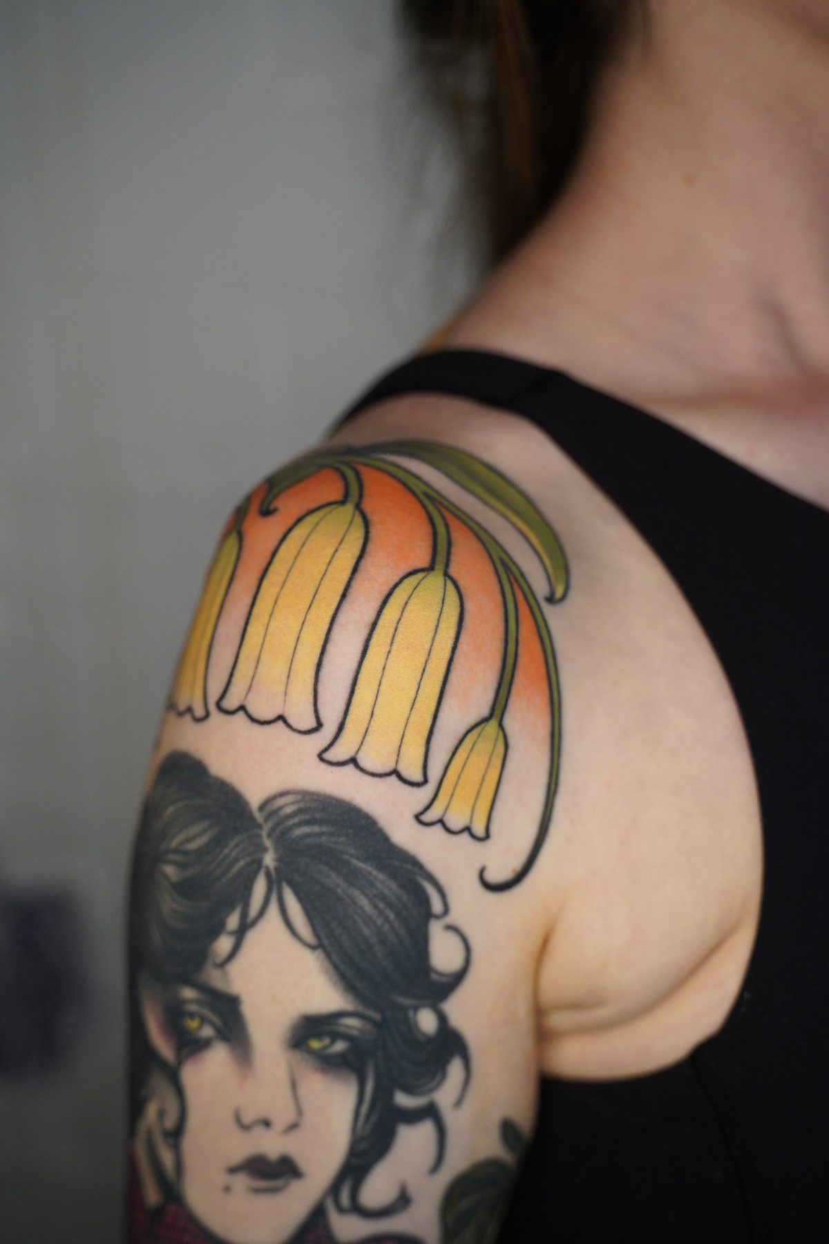 Bellflower Portrait Sleeve