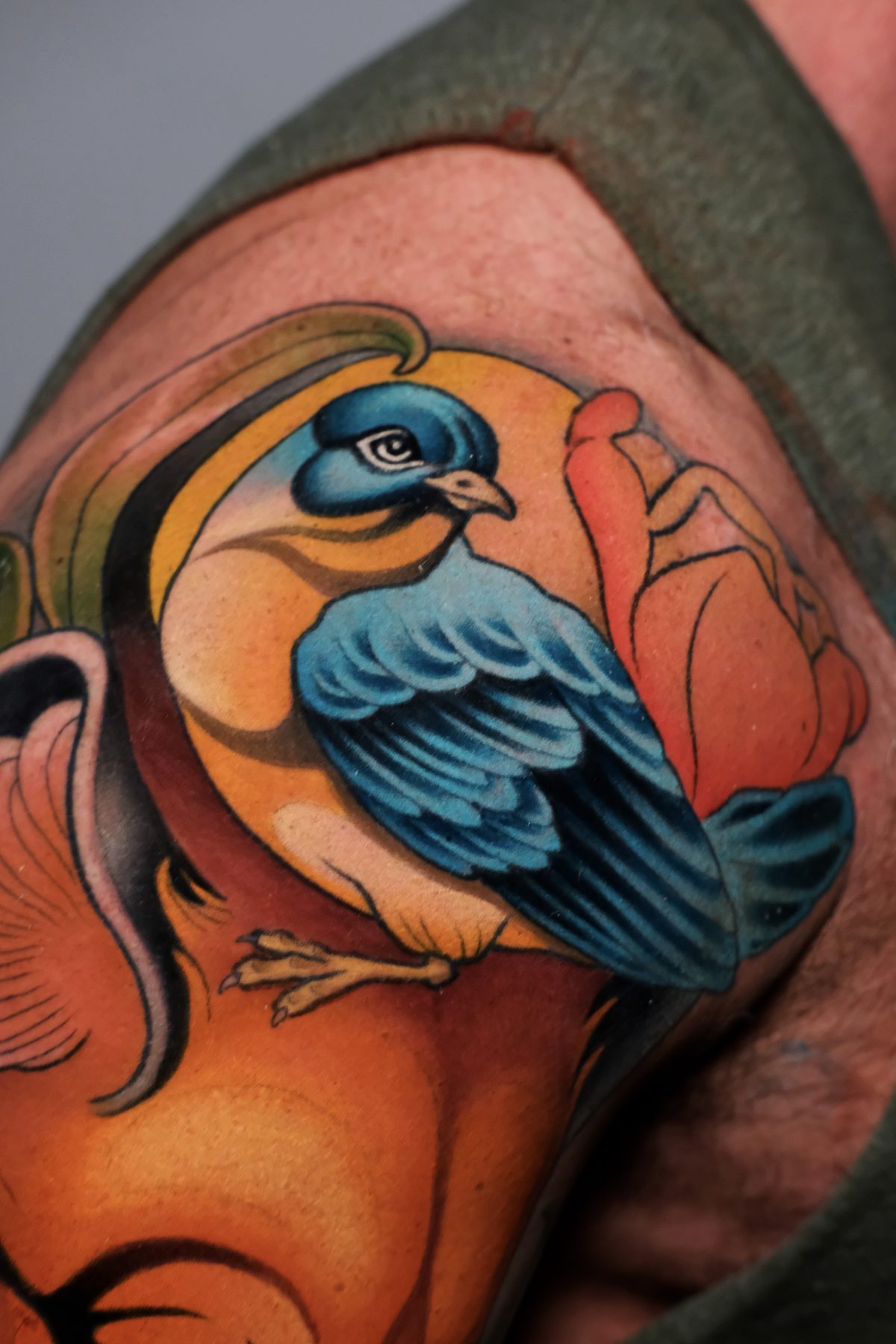 Bird and Berries Shoulder