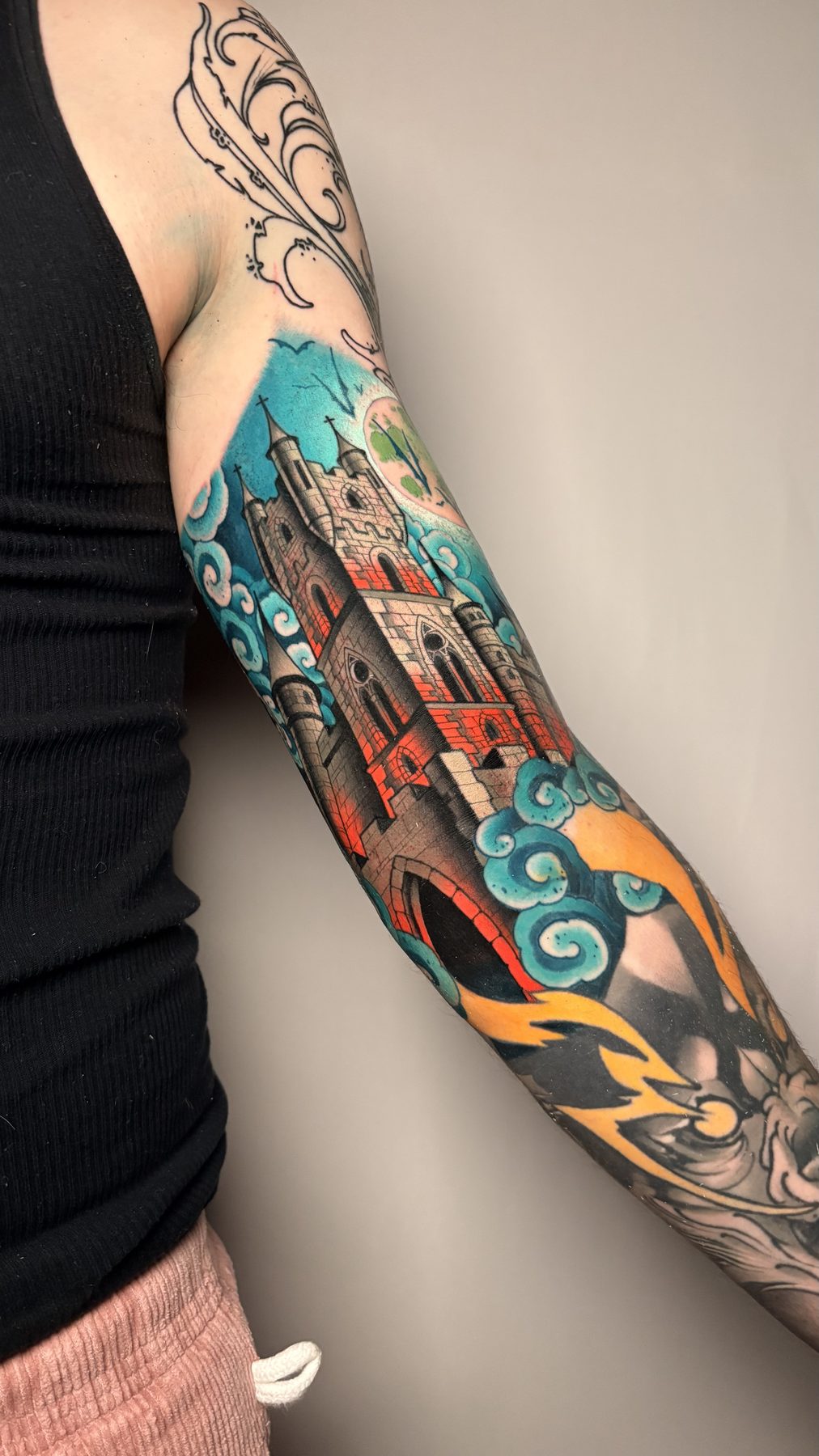 Castle Sleeve