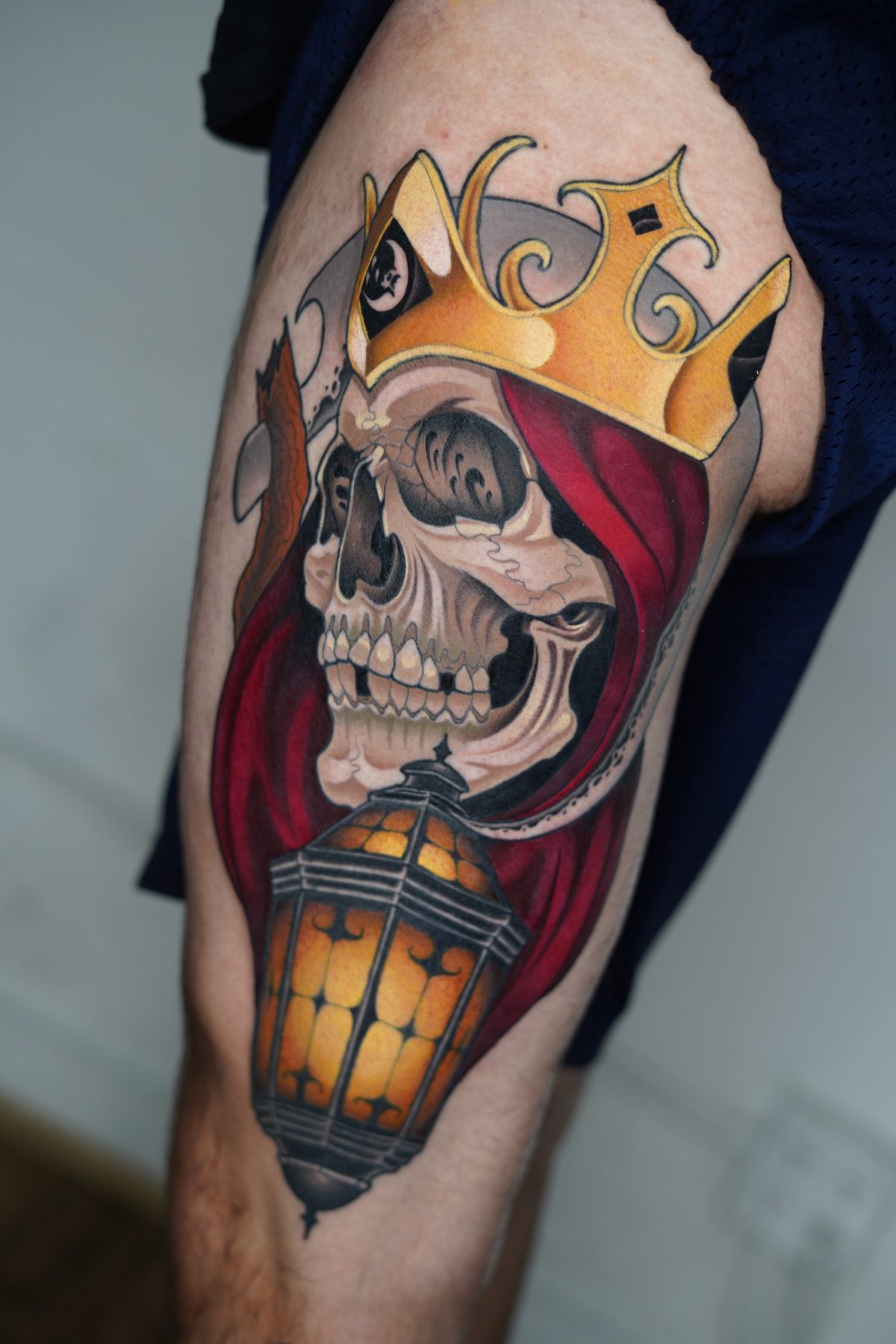 Crowned Skull Lantern