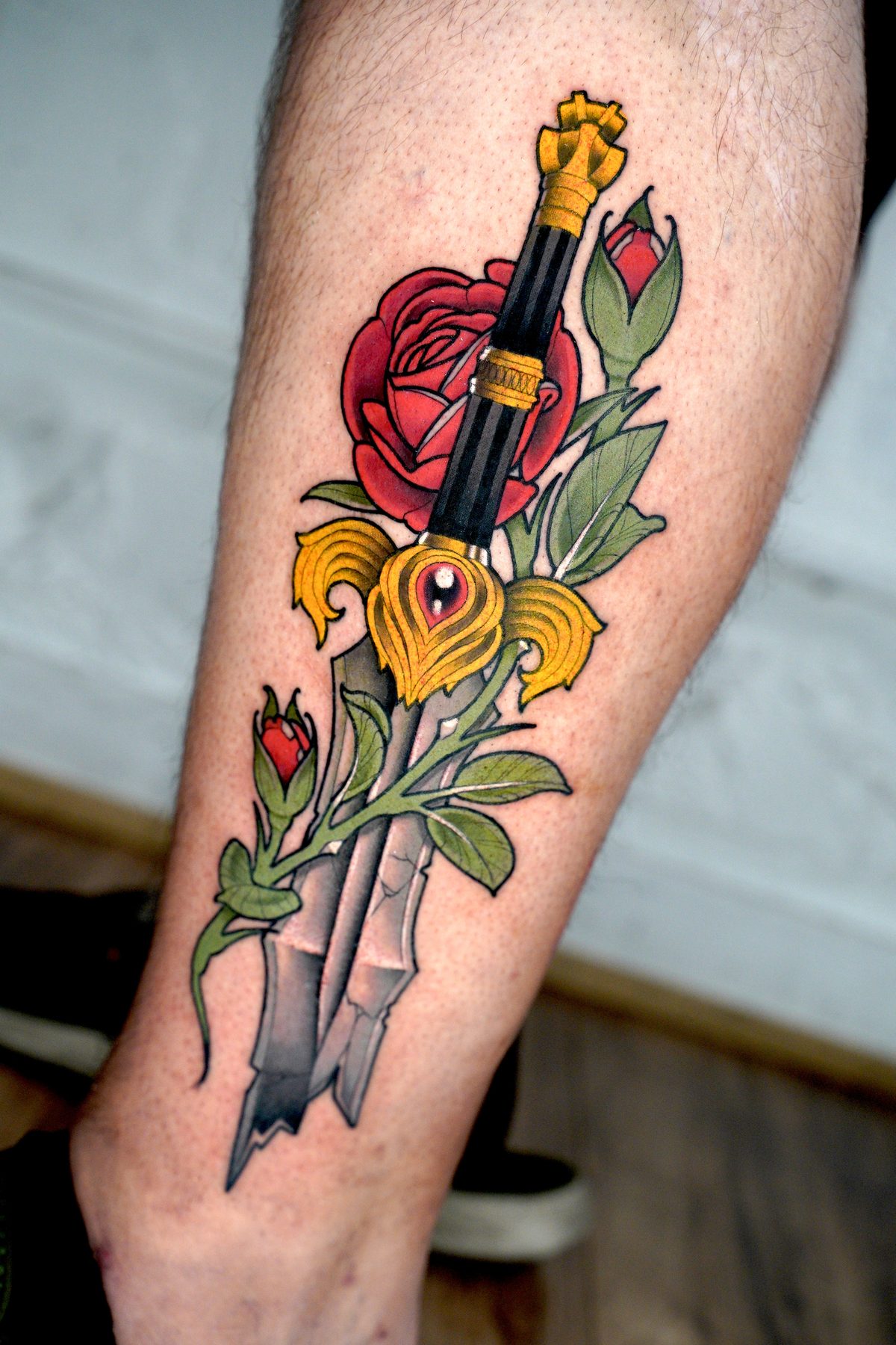 Dagger & Rose Forearm