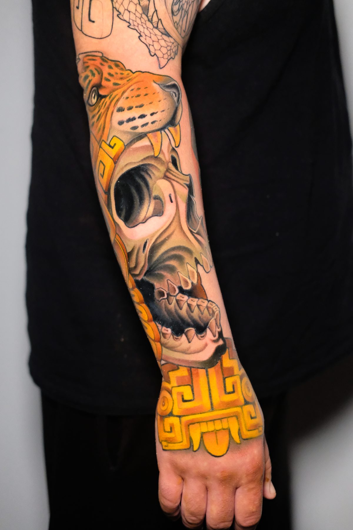 Golden Leopard Sleeve