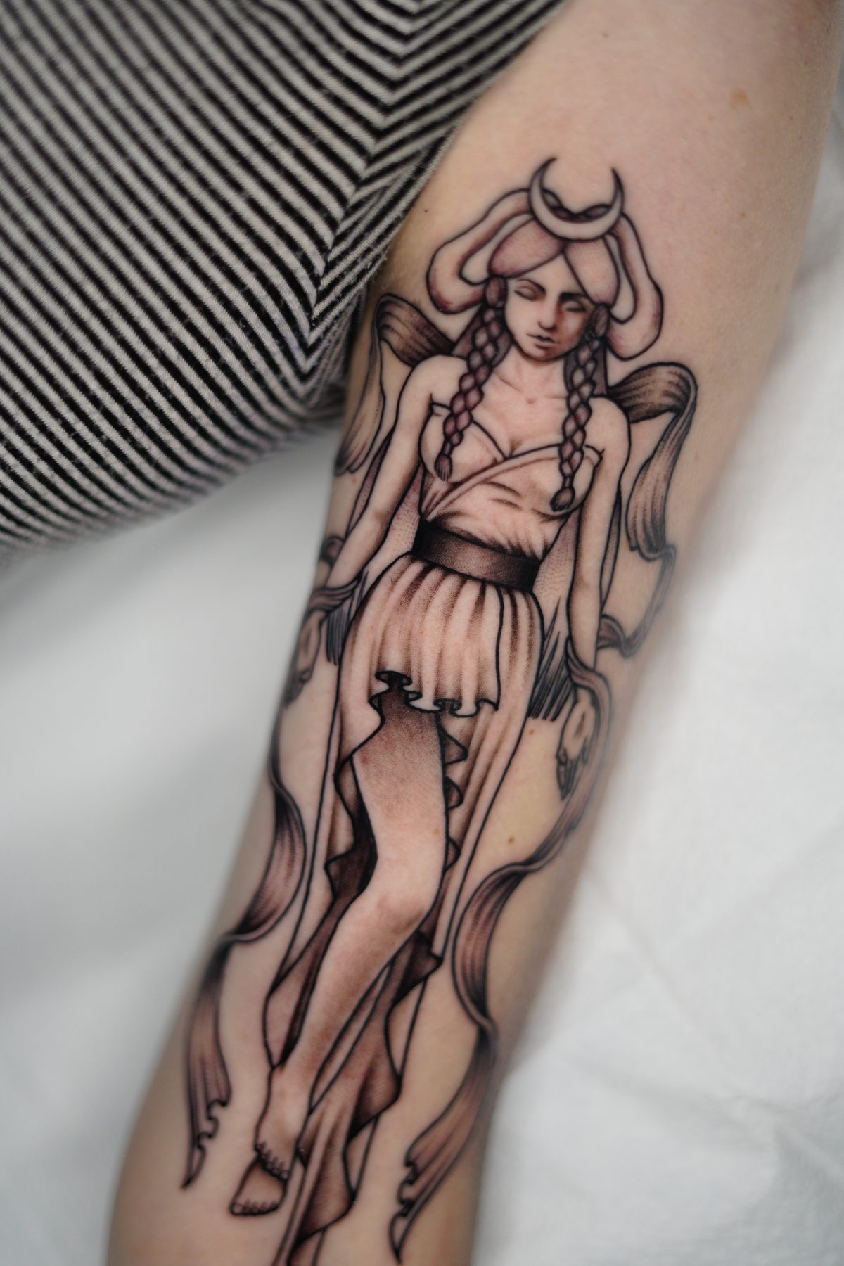 Moonlit Maiden Forearm